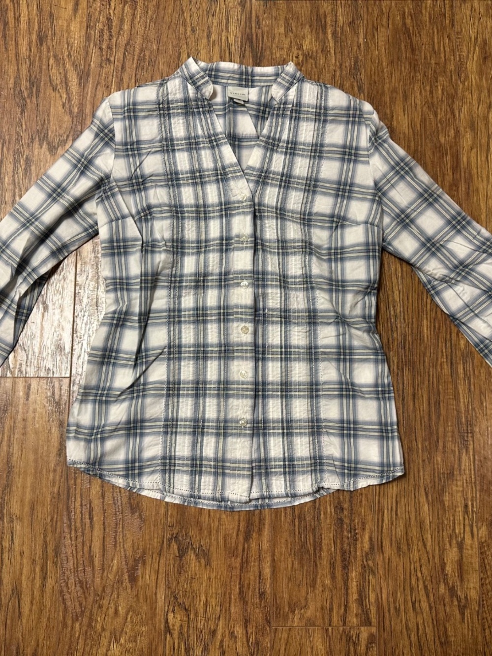 Merona Women’s Long Sleeve Shirt Plaid V-Neck Lightweight Blue & Ivory Size XS